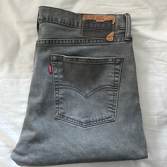 7 PAIR LOT MENS JEANS - Picture 2 of 7